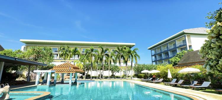 蓝色海滩大度假村及水疗中心(Blue Beach Grand Resort and Spa)图片