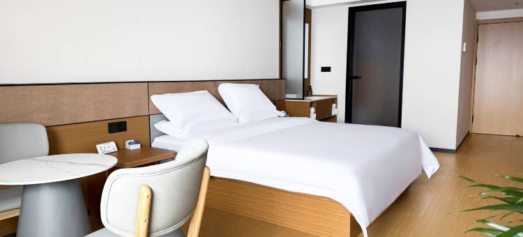 齐齐哈尔亚兰轻居酒店(万达广场店)图片