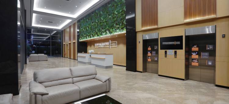 巴淡岛纳柯亚尊贵阿斯顿哈珀酒店(Harper Premier Nagoya Batam by ASTON)图片