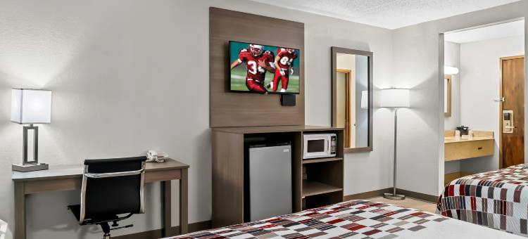 红屋顶酒店-弗林特(Red Roof Inn Flint)图片