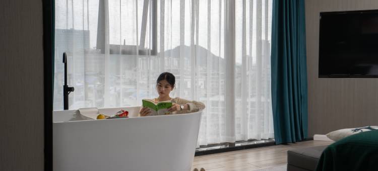 季•HOTEL(都匀万达广场店)图片