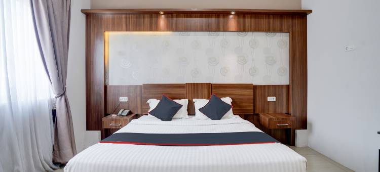 Townhouse Oak Padang near RTH Imam Bonjol formerly Bunda Hotel图片