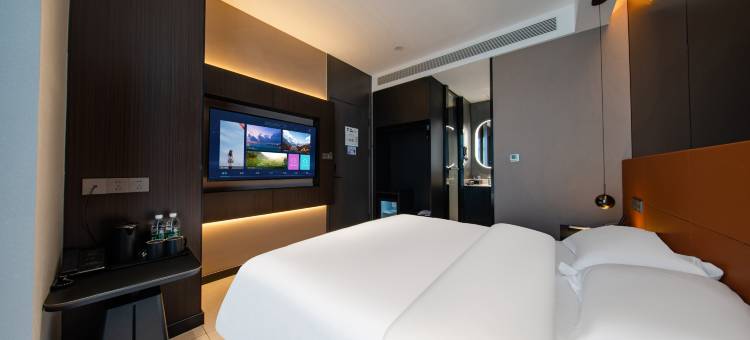 梧栖酒店(乌鲁木齐站北广场店)图片