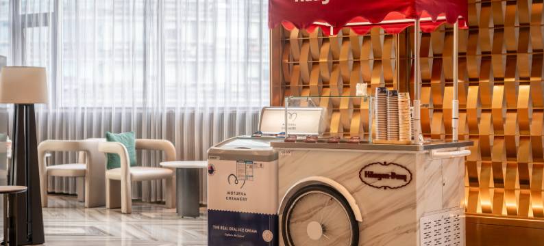 深圳福田华强北步行街亚朵酒店图片