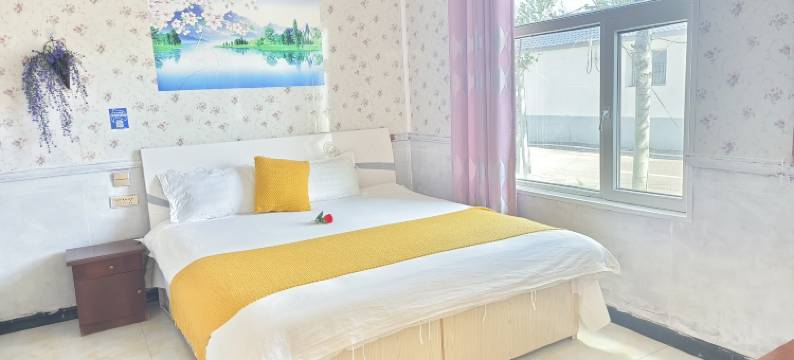 乌兰金鑫家庭宾馆图片