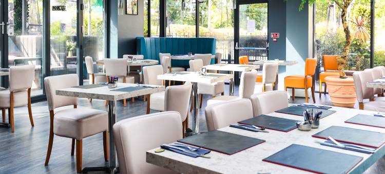 通园酒店(OYO Tong Park Hotel)图片