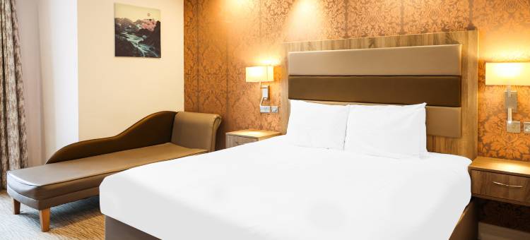 通园酒店(OYO Tong Park Hotel)图片