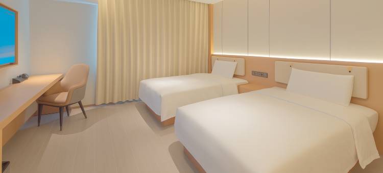 青竹石酒店(石家庄铁道大学店)图片