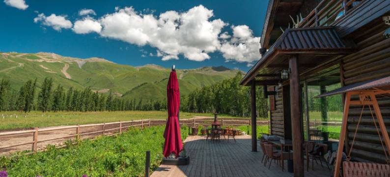 秘境蜂舍(吉克普林滑雪场东区店)图片