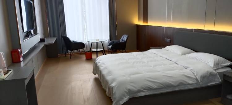 久治星辰酒店图片