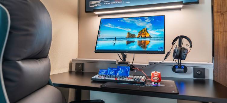 网鱼电竞酒店(广州东站天河体育中心店)图片