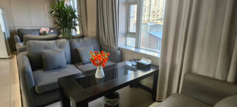 馨天歌酒店(简阳市中心高铁南站)图片