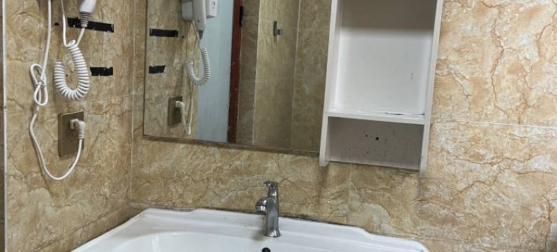 扬帆青年旅舍(钦州长融世贸广场店)图片