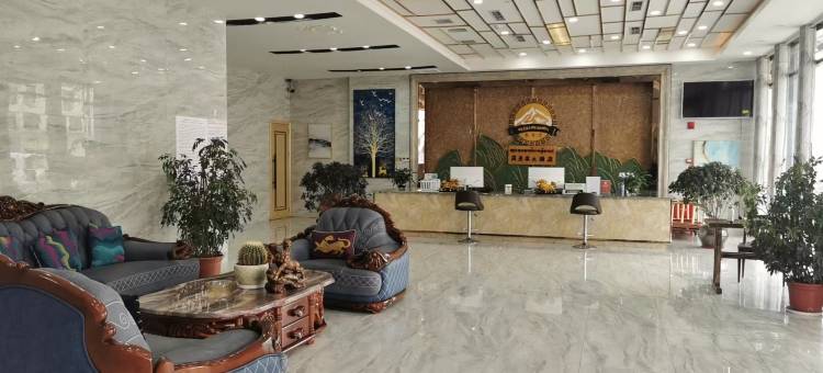 那曲岗亚尔大酒店图片