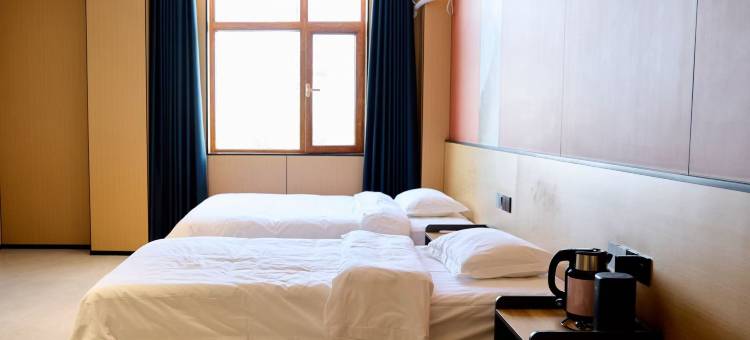 嗨玩电竞宾馆图片