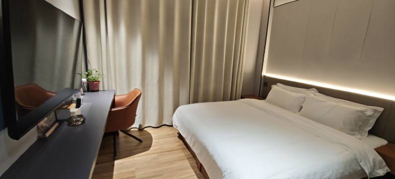 月季酒店(南阳姜营机场华耀城店)图片