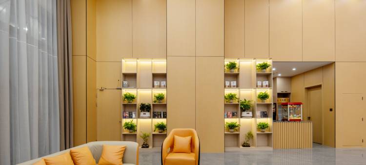 艺龙瑞云酒店(芜湖方特乐园鸠兹古镇店)图片