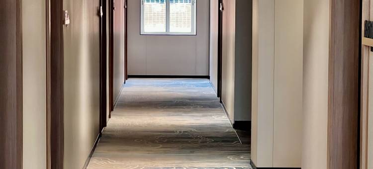 东莞莲峰酒店(寮步松湖智谷产业园店)图片