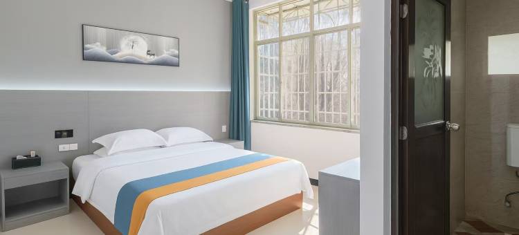 来宾鑫湖商务酒店(来宾北站政和步行街店)图片