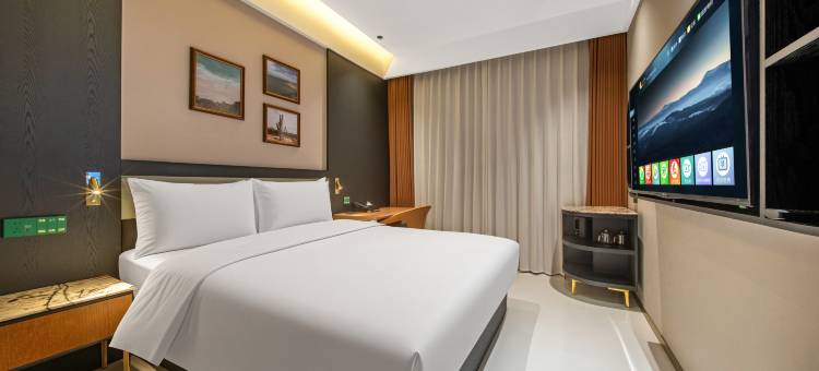 平顶山四季汝湖酒店(万达广场店)图片