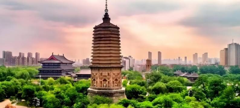 辽阳·君程酒店(白塔区辽宁建筑职业学院店)图片