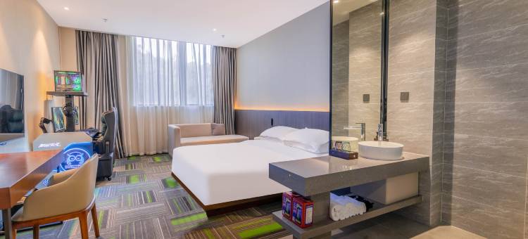 潮眠电竞酒店(江门技术学院店)图片