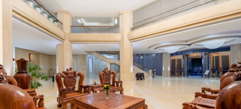 东富大酒店(广州花都广场文旅城店)图片