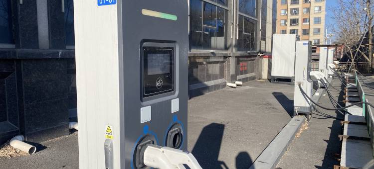 岫岩乐雪商务酒店图片