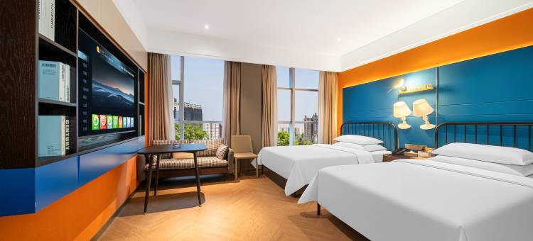 喜鹊愉家酒店(南阳市政府万悦城店)图片