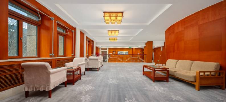 雪韵假日精选酒店(亚布力新体委滑雪场店)图片