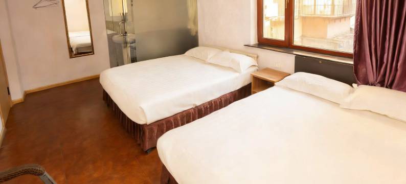 鞍山薪人海商务宾馆(曙光医院店)图片