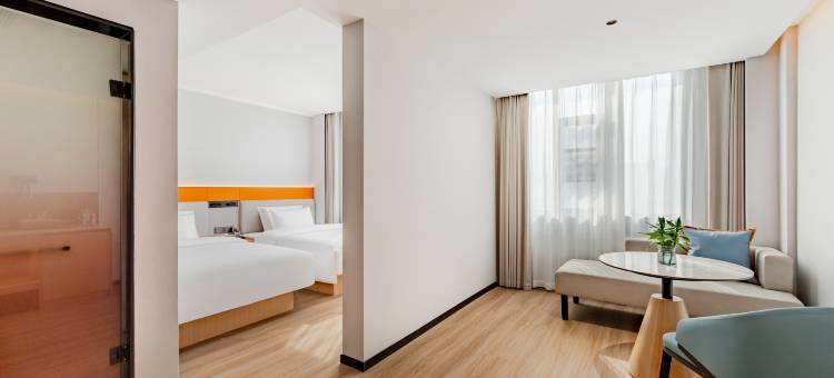 铂莱智能酒店(德庆龙母大街店)图片