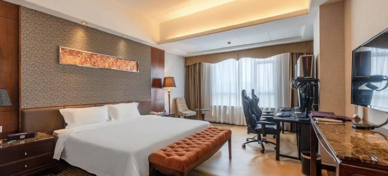 金铂特假日酒店(常平东莞东站店)图片