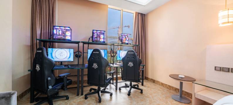 美娱·星峰电竞酒店(广州奥体中心鱼珠地铁站店)图片
