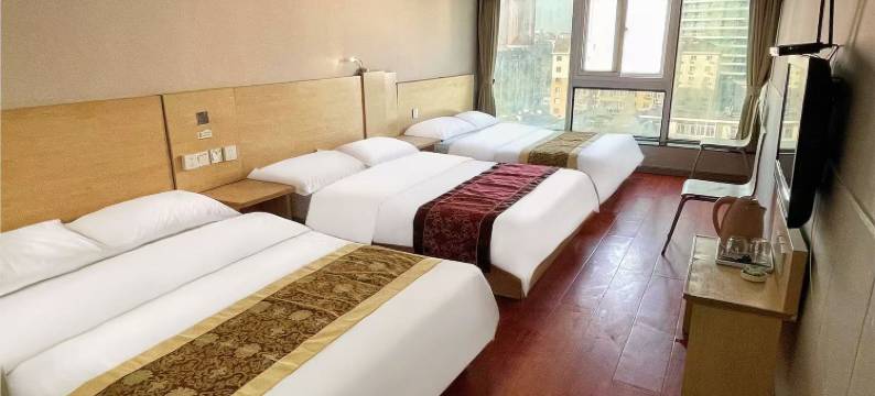 如家派柏·云酒店(青岛栈桥地铁站店)图片