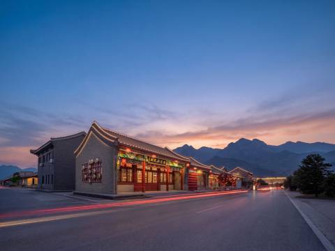 山海关御武居智能酒店(天下第一关景区店)