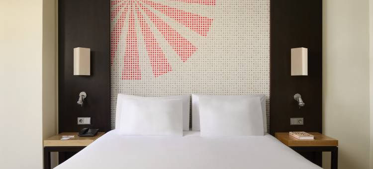 恩尔茨瓦伦西亚城市iStay酒店(iStay by NH Ciudad de Valencia Hotel)图片