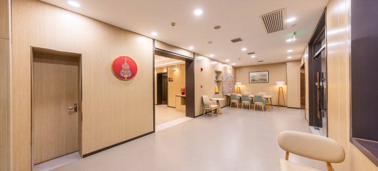 城家公寓酒店(天津火车站意式风情街店)图片