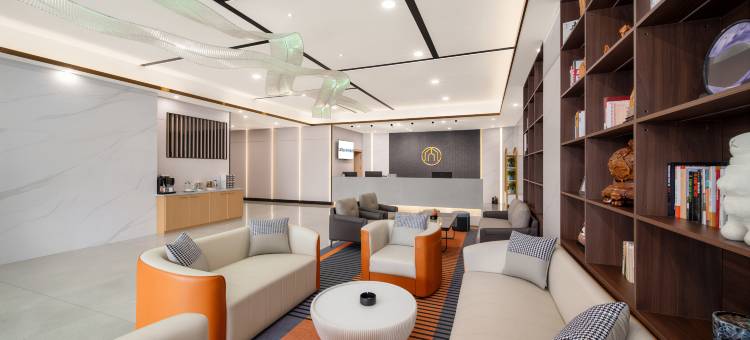 柏纳酒店(精河生态园天山音博物馆店)图片