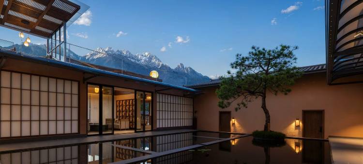 十二時慢丨日照金山·宋韵美学·雪景设计师度假民宿(白沙古镇店)图片