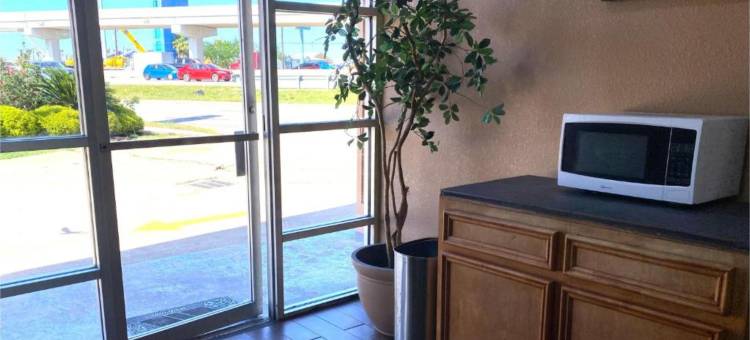 休斯顿丽晶酒店，靠近霍比机场(Regency Inn Houston Near Hobby Airport)图片