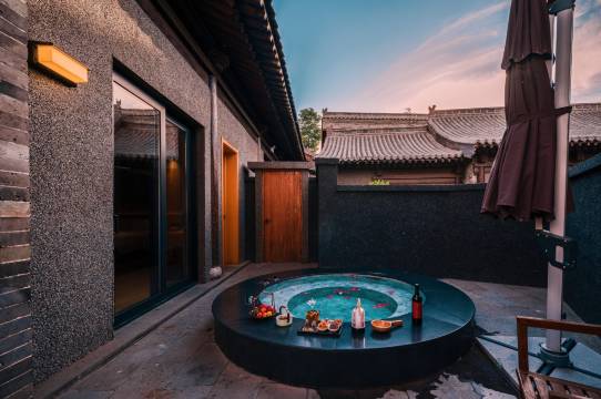 容锦温泉度假庭院(忻州古城店)图片