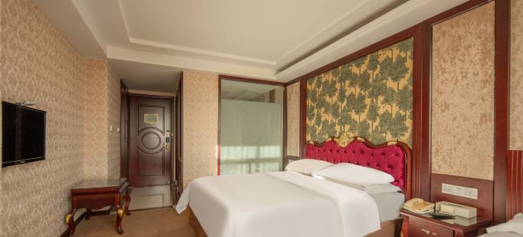 云绯酒店(上海曹路民雷路地铁站店)图片