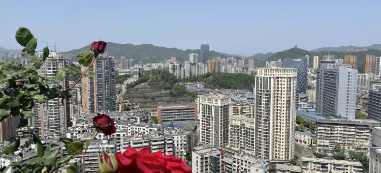 十堰绿洲美景国际酒店(五堰商场人民医院店)图片