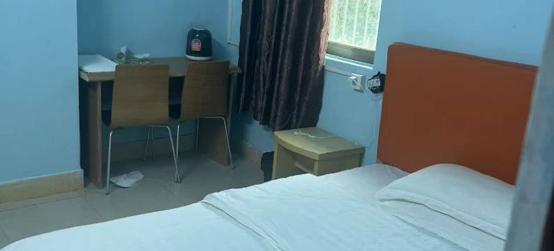 景泰公寓(洋里新村店)图片