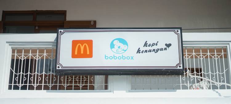 日惹波波德马利奥波罗酒店(Bobopod Malioboro, Yogyakarta)图片