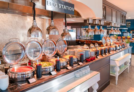 Four Points by Sheraton DanangHotel Overview