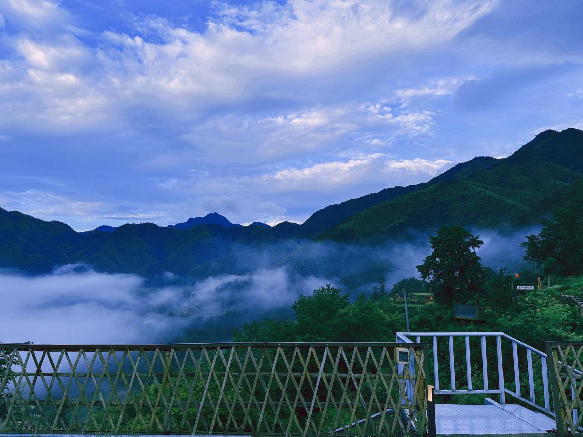无奢山居野营民宿图片