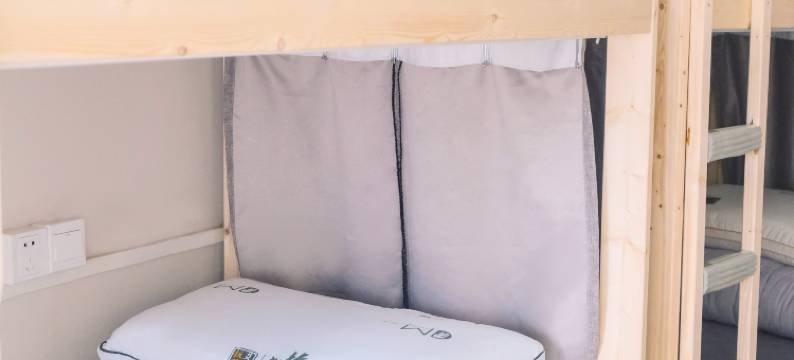 巴适精选青年旅舍图片