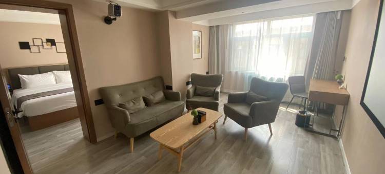 如家精选酒店(赤峰钢铁街火车南站店)图片